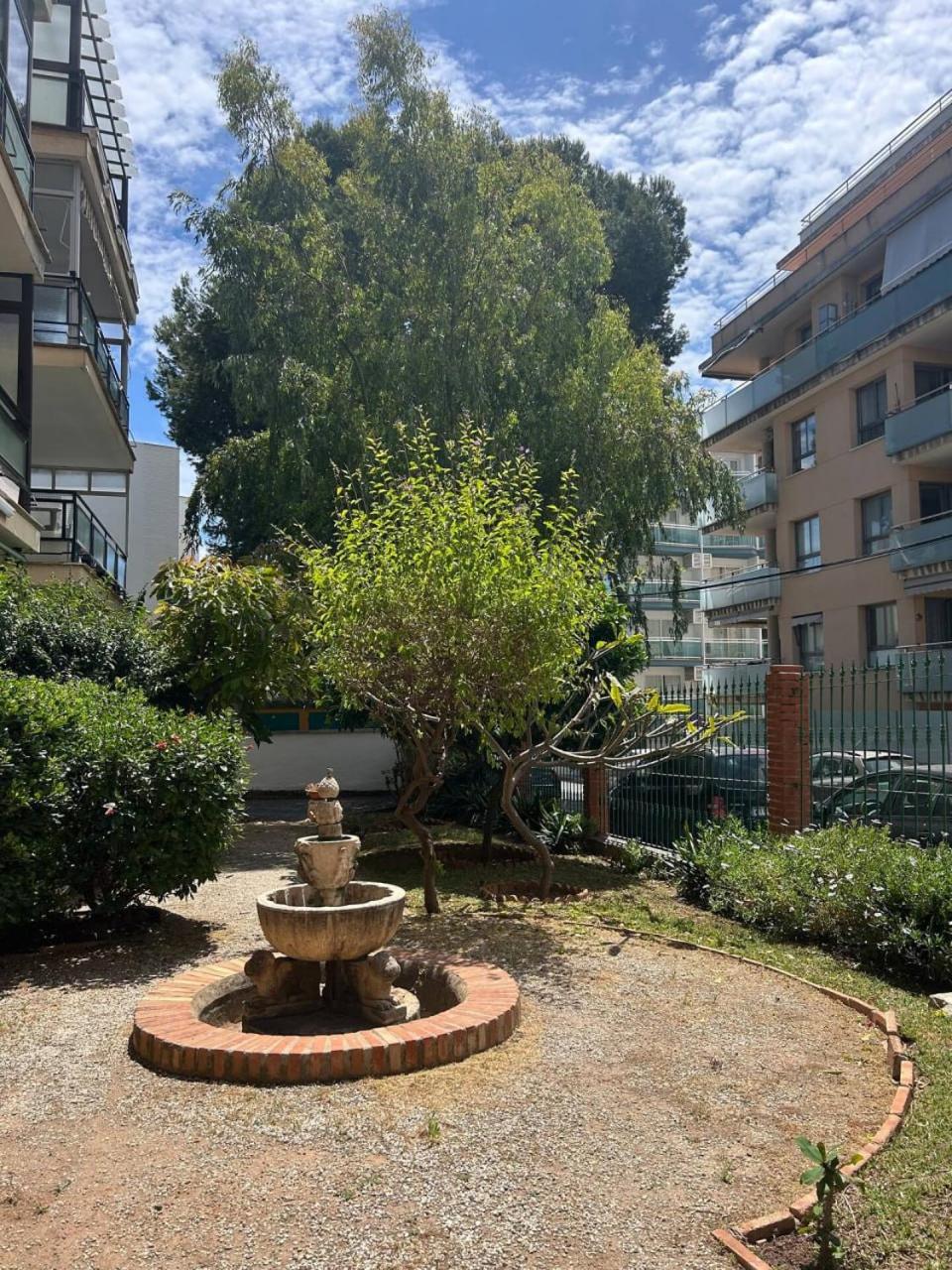 Aime Benalmadena Apartment Bagian luar foto